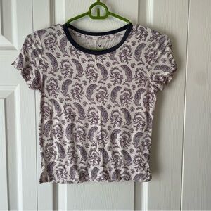 Soft and sexy AE crop top